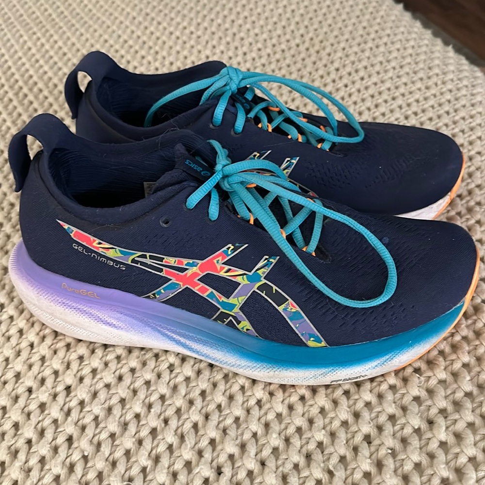 ASICS gel Nimbus 25